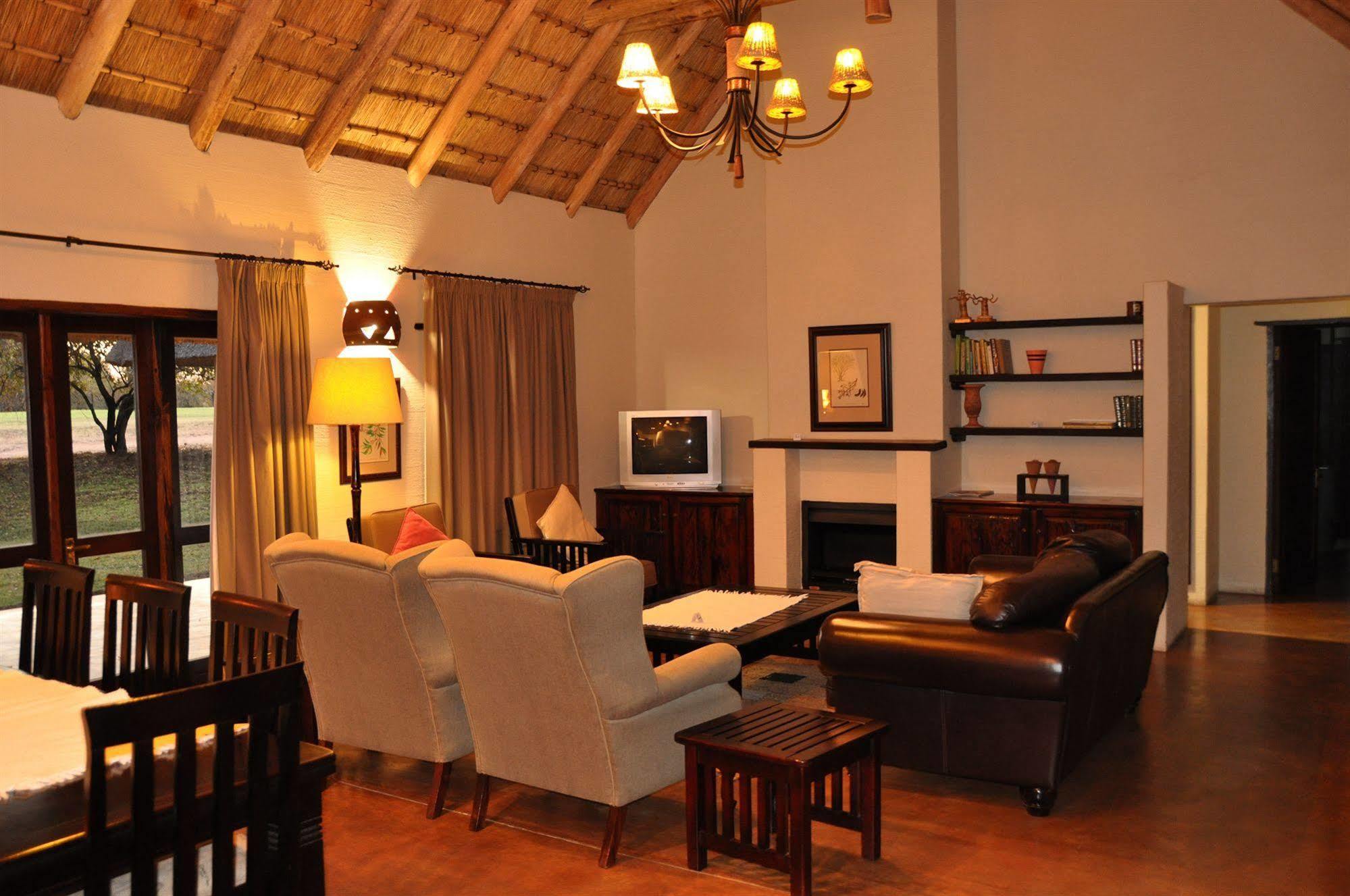 Leriba Golf Lodge Phalaborwa Exterior foto